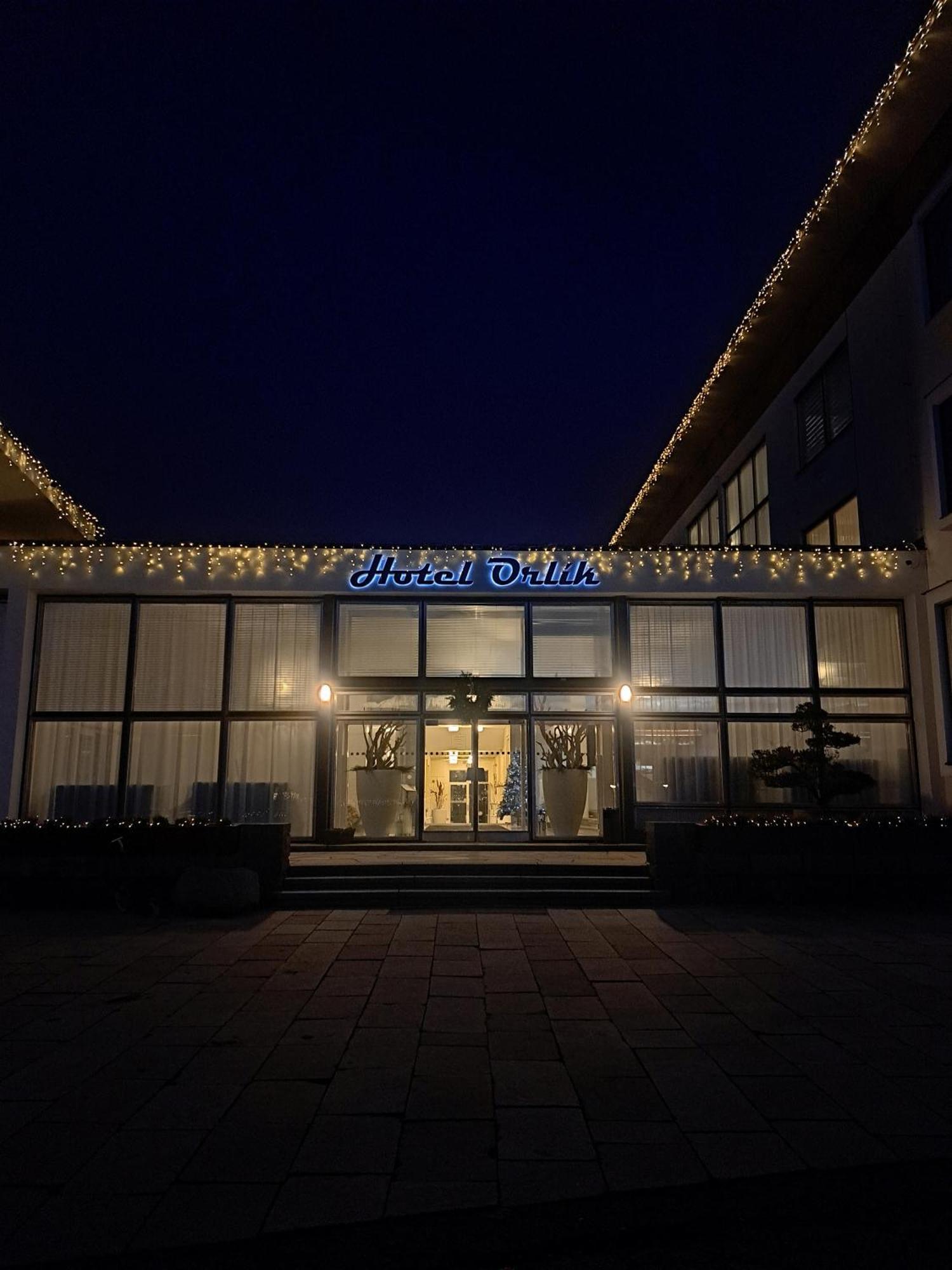 Wellness Hotel Orlik Kozarovice Exterior photo