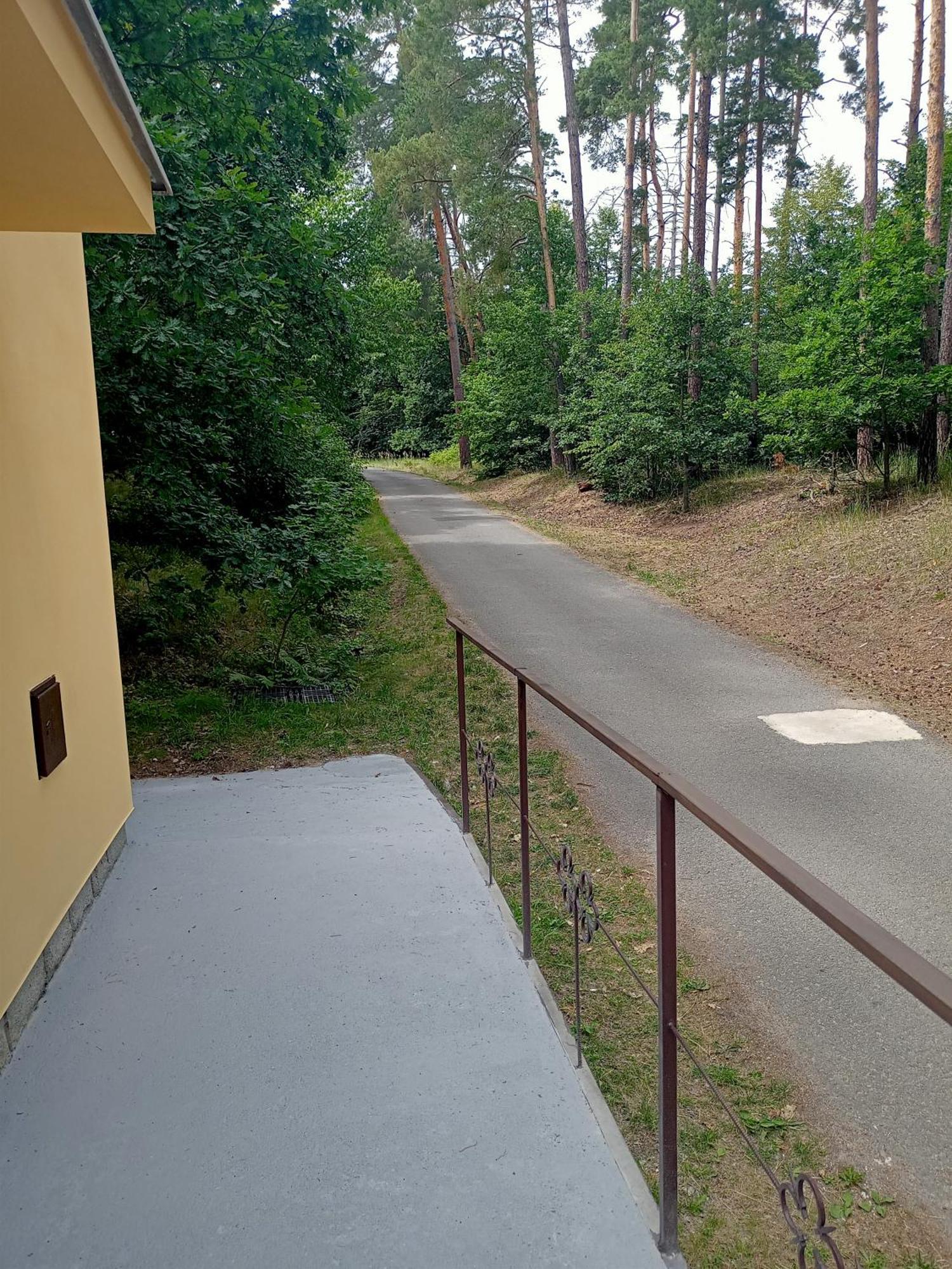 Wellness Hotel Orlik Kozarovice Exterior photo