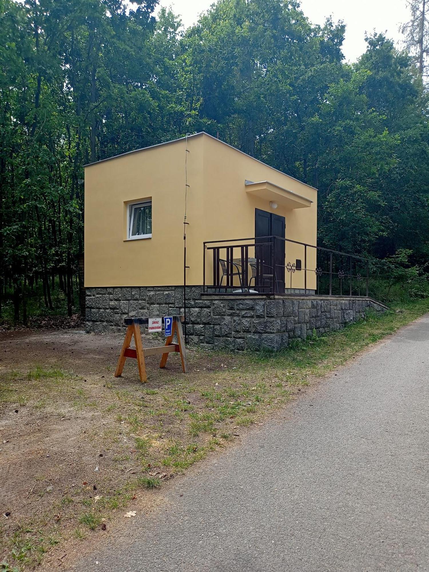 Wellness Hotel Orlik Kozarovice Exterior photo